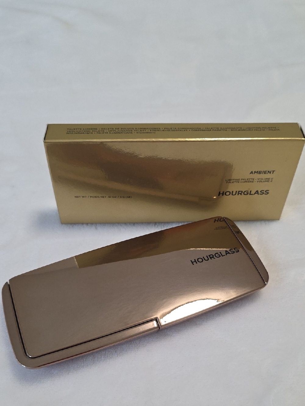 NIB HOURGLASS AMBIENT Lighting Palette Volume 2 II - Picture 3 of 10